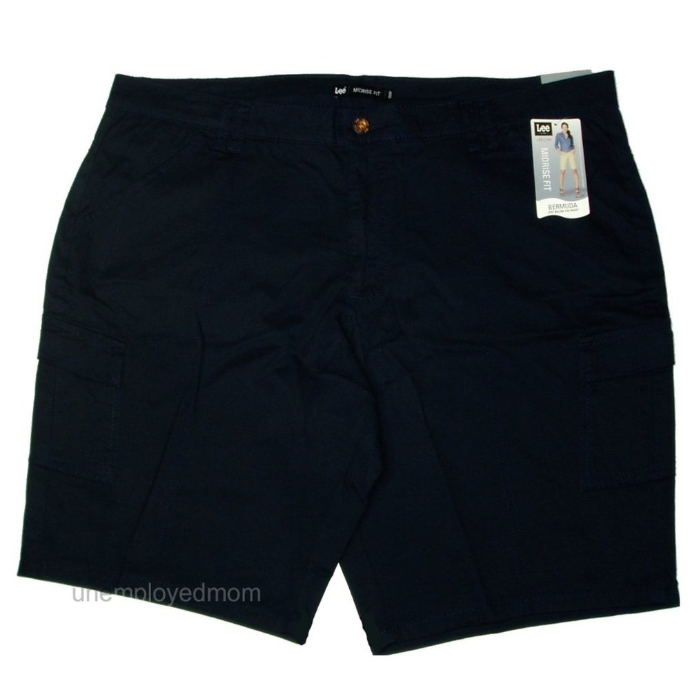 Women's Bermuda Shorts Midrise Fit Cargo Pockets Below Waist Lee Ladies Navy 18M